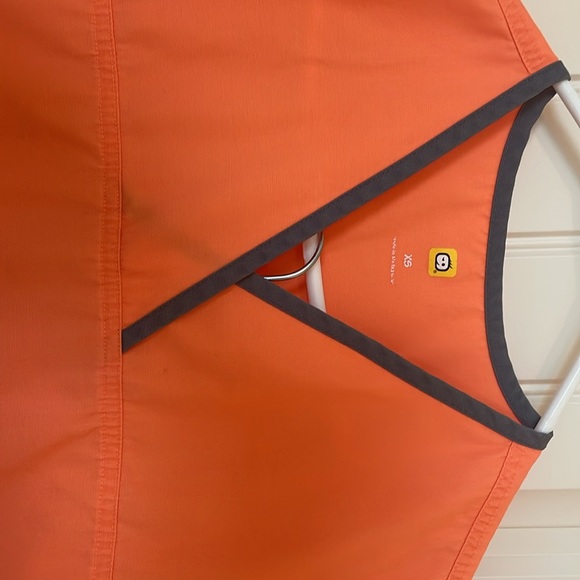 XS peach Spread Good Cheer cargo scrub outfit - Picture 4 of 12